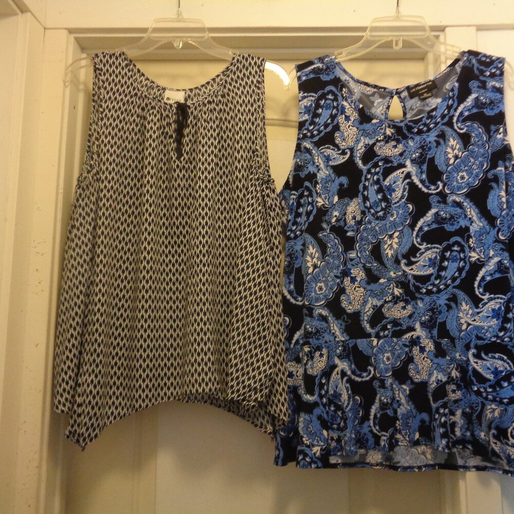 Sunny Weather Bundle Of 2 Blouses X L Lot - image 2